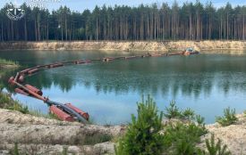 Тримання під вартою за умови невнесення 10 млн застави – обрано запобіжний захід співучаснику незаконного видобування піску на Житомирщині