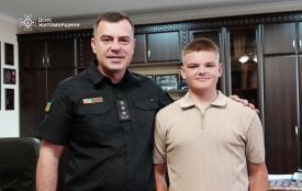 Відзнака  - за порятунок друга: 14-річного школяра вітали в Головному управлінні ДСНС