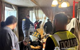 Спецоперація «Джентльмени» на Житомирщині: поліція ліквідувала понад два десятки розсадників конопель