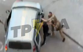 «Затримання за лічені хвилини»: у Житомирі в мережі поширюють відео силового затримання чоловіка працівниками ТЦК. ВІДЕО