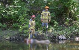 У Житомирі рятувальники з річки Кам'янка дістали тіло чоловіка.