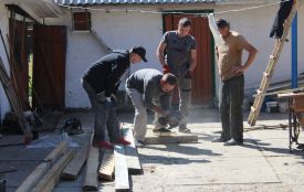 У Коростенській громаді тривають роботи з ліквідації наслідків атаки БпЛА