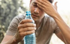 Зневоднення у дітей і дорослих: як розпізнати й допомогти