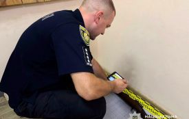 На Звягельщині поліцейські нагадують громадянам про декларування зброї