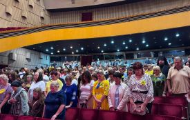 У театрі Кочерги відбувся меморіальний захід, присвячений пам’яті загиблих захисників і захисниць України
