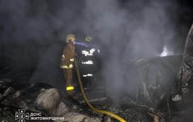 Рятувальники залучалися до ліквідації пожежі, що виникла внаслідок атаки російських дронів. ФОТО