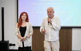 Заслужені артисти України Петро Авраменко та Олена Заведія отримали подяки від українців в Італії