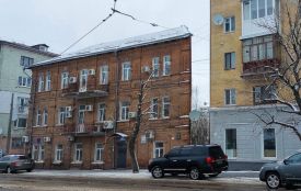 За позовом прокуратури суд припинив право товариства на виконання будівельних робіт поблизу «будинку-серця» у Житомирі