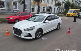 У Бердичеві автомобіль збив на пішохідному переході пішохода - постраждалий в реанімації