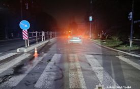 У Бердичеві водій легковика травмував двох чоловіків на нерегульованому пішохідному переході