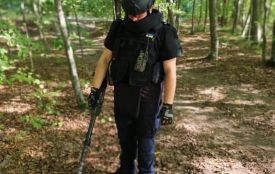 Піротехніки ДСНС області знищили підозрілу знахідку, яку виявили громадяни в лісі поблизу с. Дениші Житомирського району