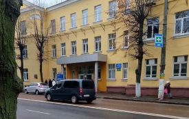 Міськрада виділила 353 тис. грн поліклініці № 1 на заміну вікон, пошкоджених внаслідок ворожої атаки та вибухової хвилі