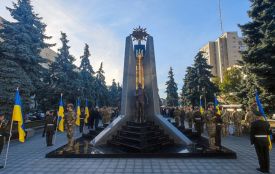 Сьогодні в День Покрови Пресвятої Богородиці ми відзначаємо свято Захисників і захисниць України
