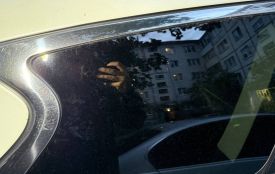 У Житомирі невідомий пошкоджує автомобілі: мешканці звинувачують поліцію у бездіяльності