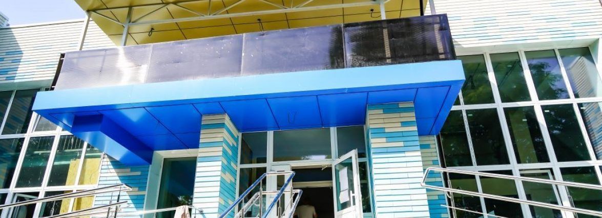 Велике будівництво на Житомирщині: керівництво Бердичівської РДА проінспектувало хід виконання робіт із капітального ремонту міського басейну