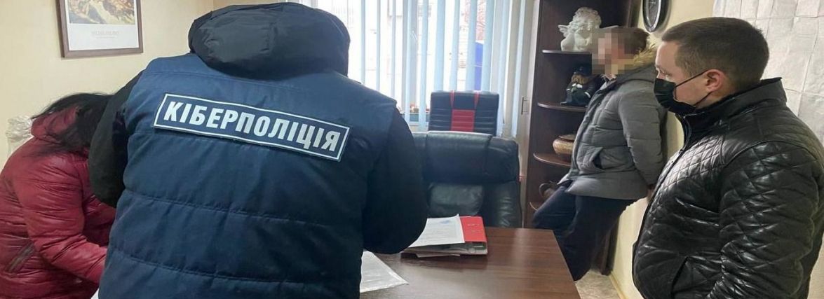 У Житомирі діяла група фальсифікаторів COVID-сертифікатів: використовувались реквізити лікарів та медзакладів України