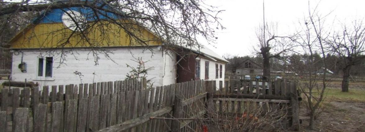 У Новоград-Волинському районі родичі намагалися видати смерть чоловіка за самогубство, поліція підозрює вбивство