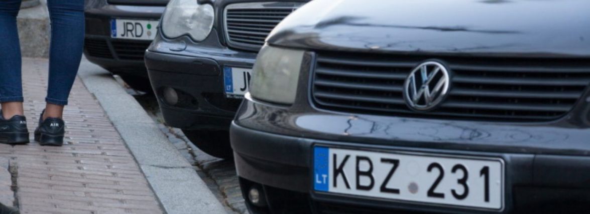 Пільгове розмитнення авто: допомога волонтерам чи спекулянтам?