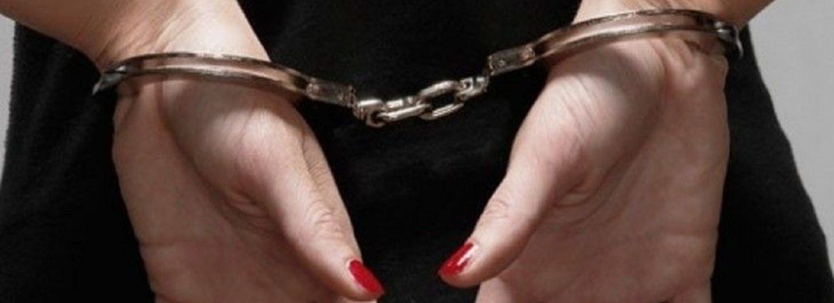 У Радомишлі 18-річна дівчина викрала гаманець просто у церкві