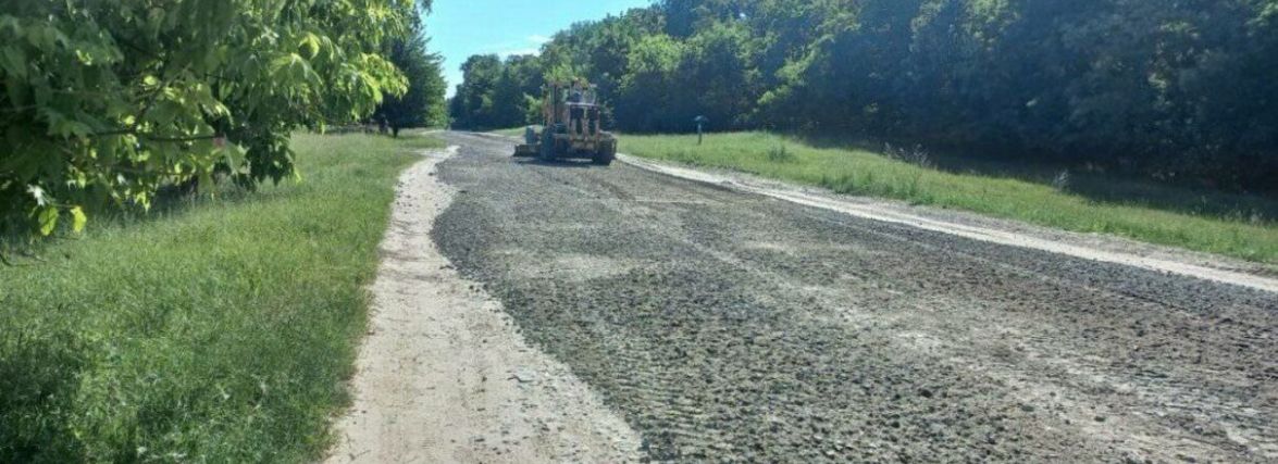 На Бердичівщині проходить плановий ремонт дороги