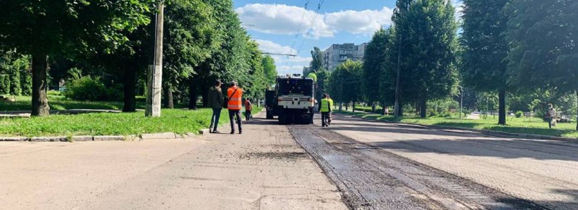 У Житомирі розпочали ремонт вулиці Вітрука. ФОТО