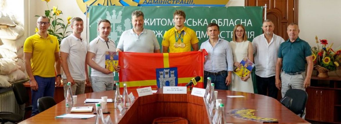 У Житомирській ОВА привітали Луку Нетягу - чемпіона 24-тих Дефлімпійських ігор в Бразилії