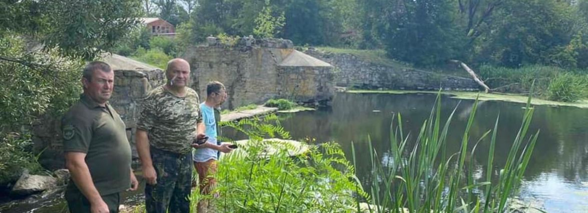 На Баранівщині знову повідомляють про забруднення річки Хомора