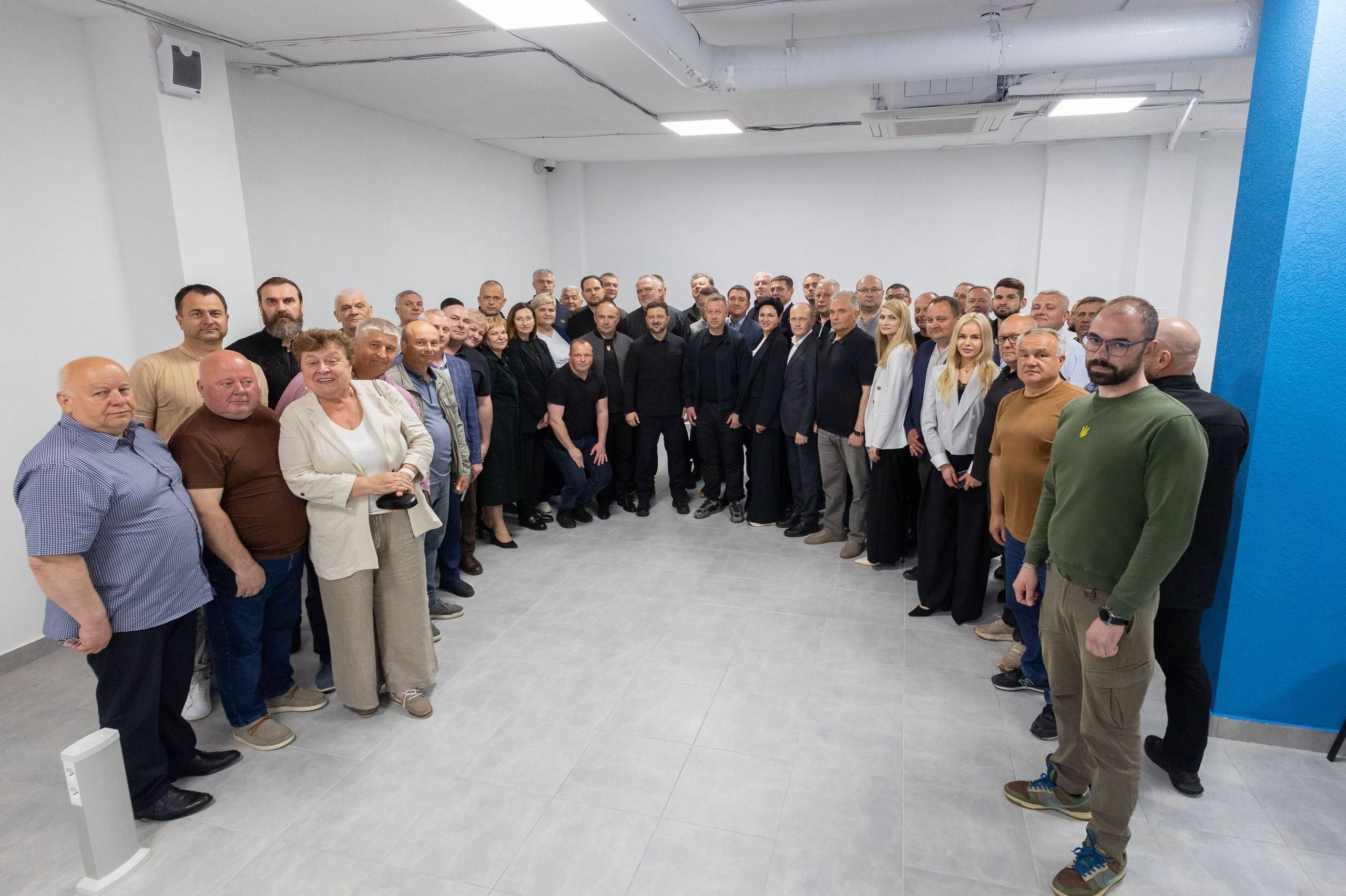 В рамках роботи Конгресу місцевих та регіональних влад відбулася зустріч керівників областей та громад українського Полісся з Президентом України Володимиром Зеленським