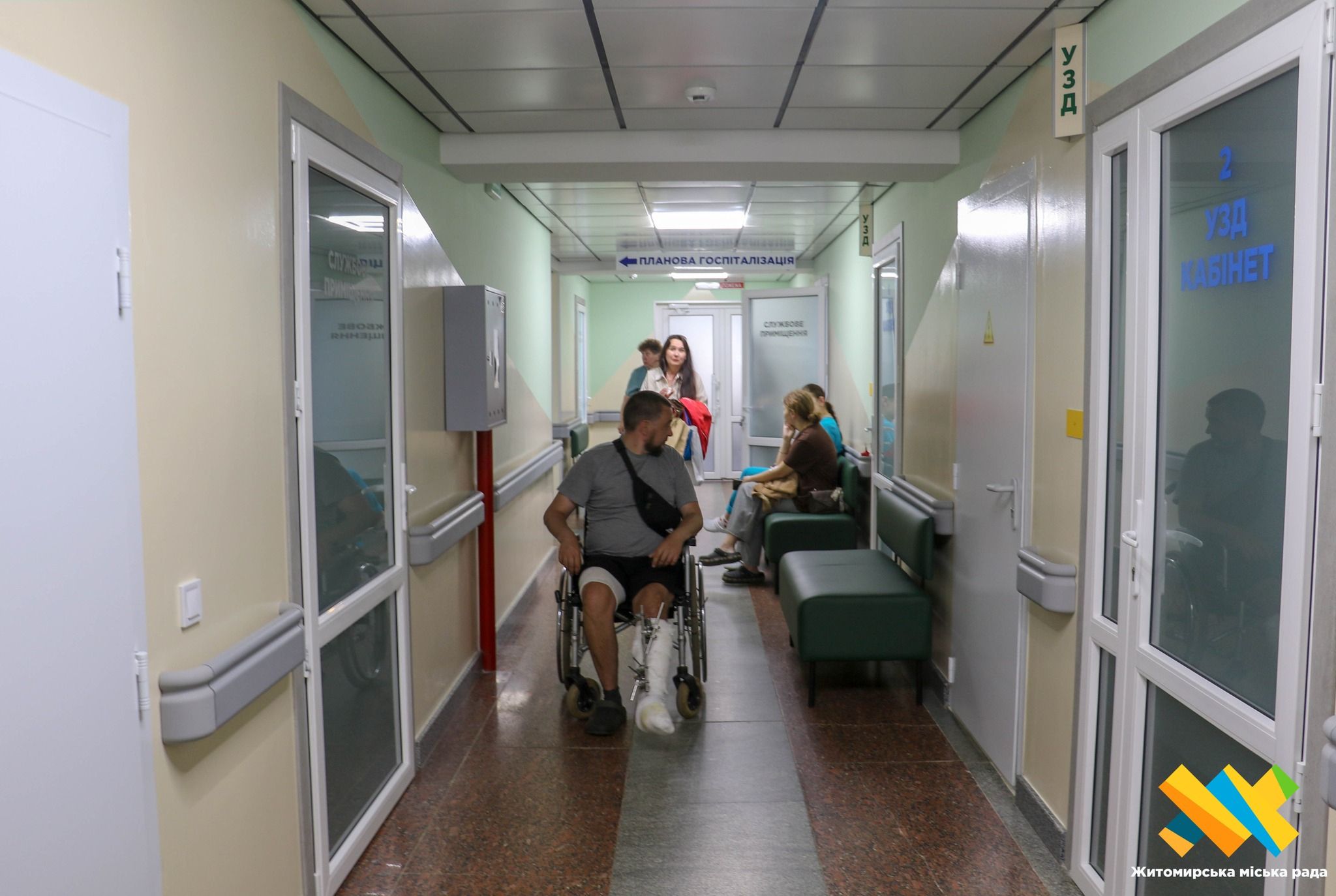 Реконструйоване відділення екстреної медичної допомоги КП "Лікарня №2 ім. В. П. Павлусенка" ЖМР відповідає сучасним стандартам безбар’єрності