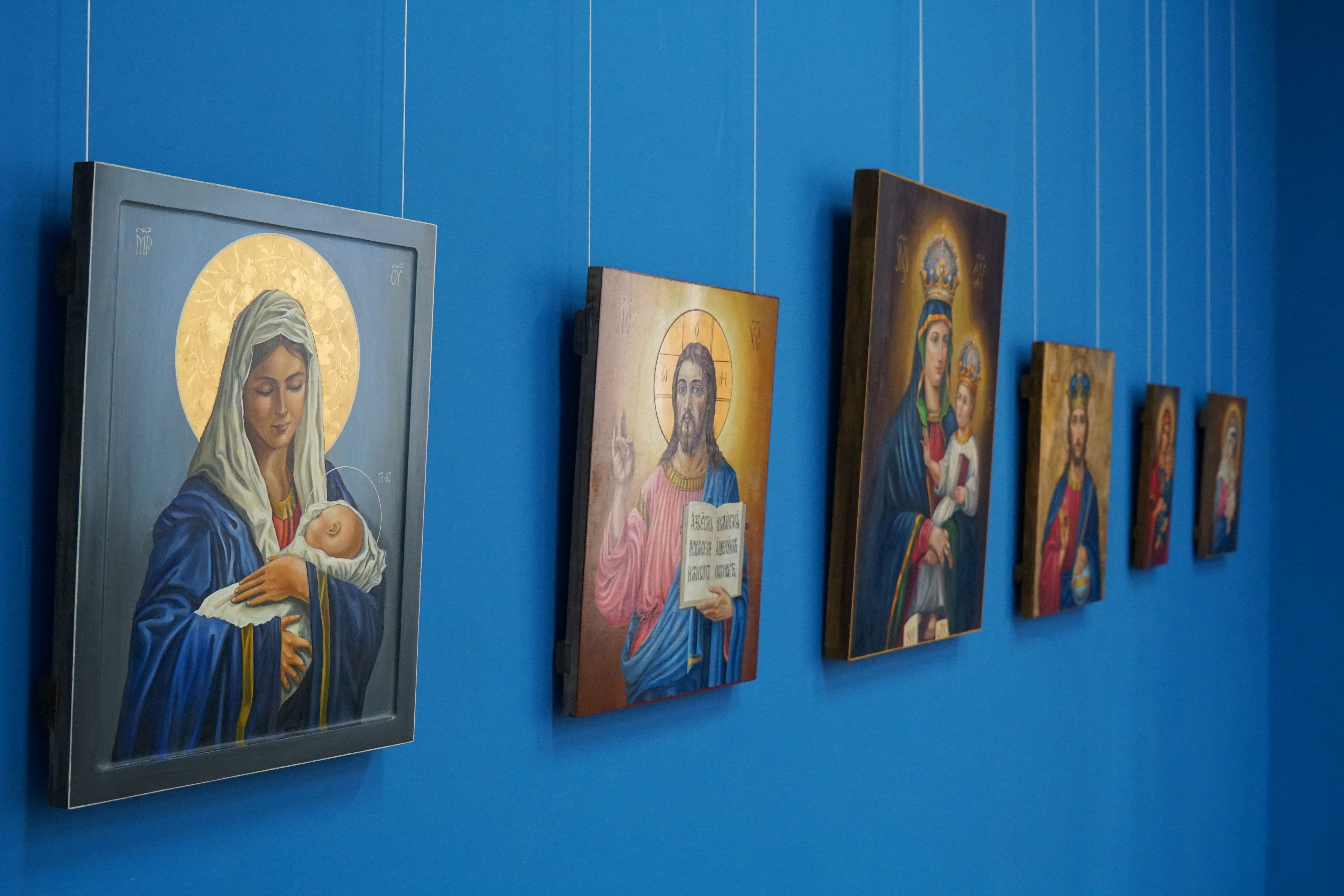 У Житомирському обласному краєзнавчому музеї відкрили виставку іконопису «Духовні обрії»