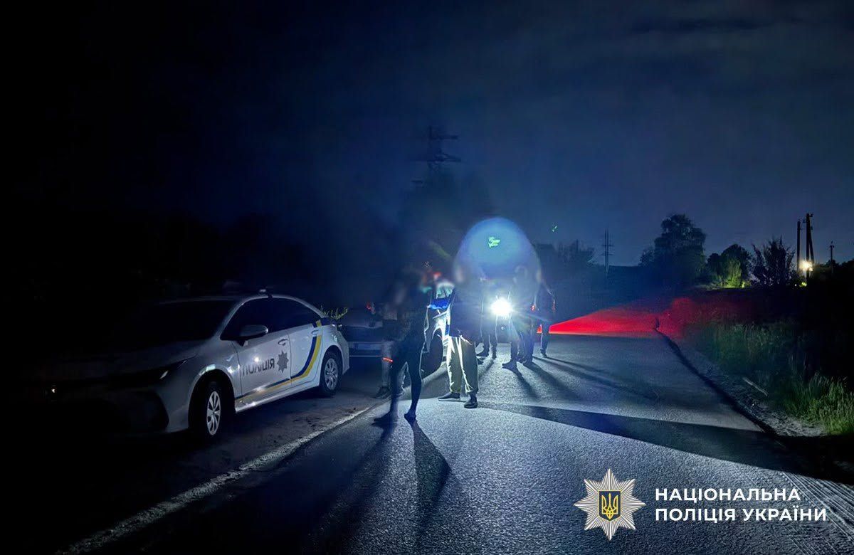 У селі Слобода-Селець затримали підозрюваного в підпалі мотоцикла і будинку