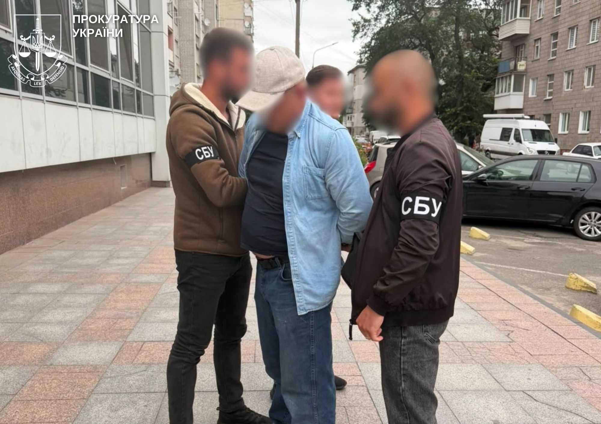У Житомирі затримали лікаря під час одержання 4 тис. доларів США за сприяння в оформленні інвалідності – прокурори повідомили про підозру