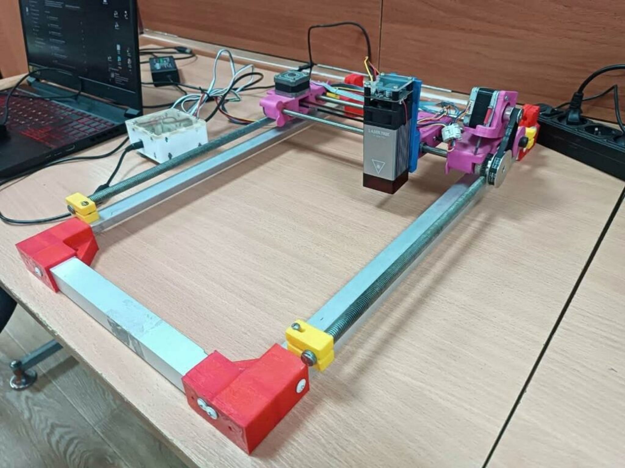 Юні винахідники Житомирщини стали призерами «ChildTechExpo»