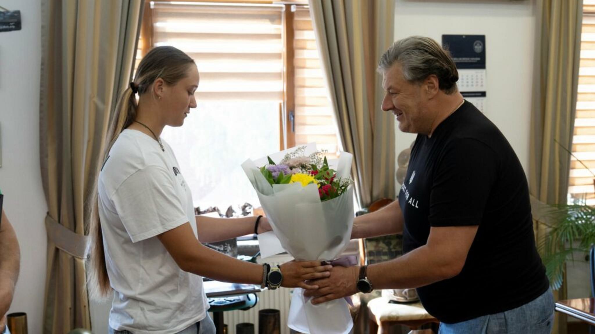 Житомирщина пишається своїми чемпіонами: Віталій Бунечко привітав триразову чемпіонку України Валерію Шищук