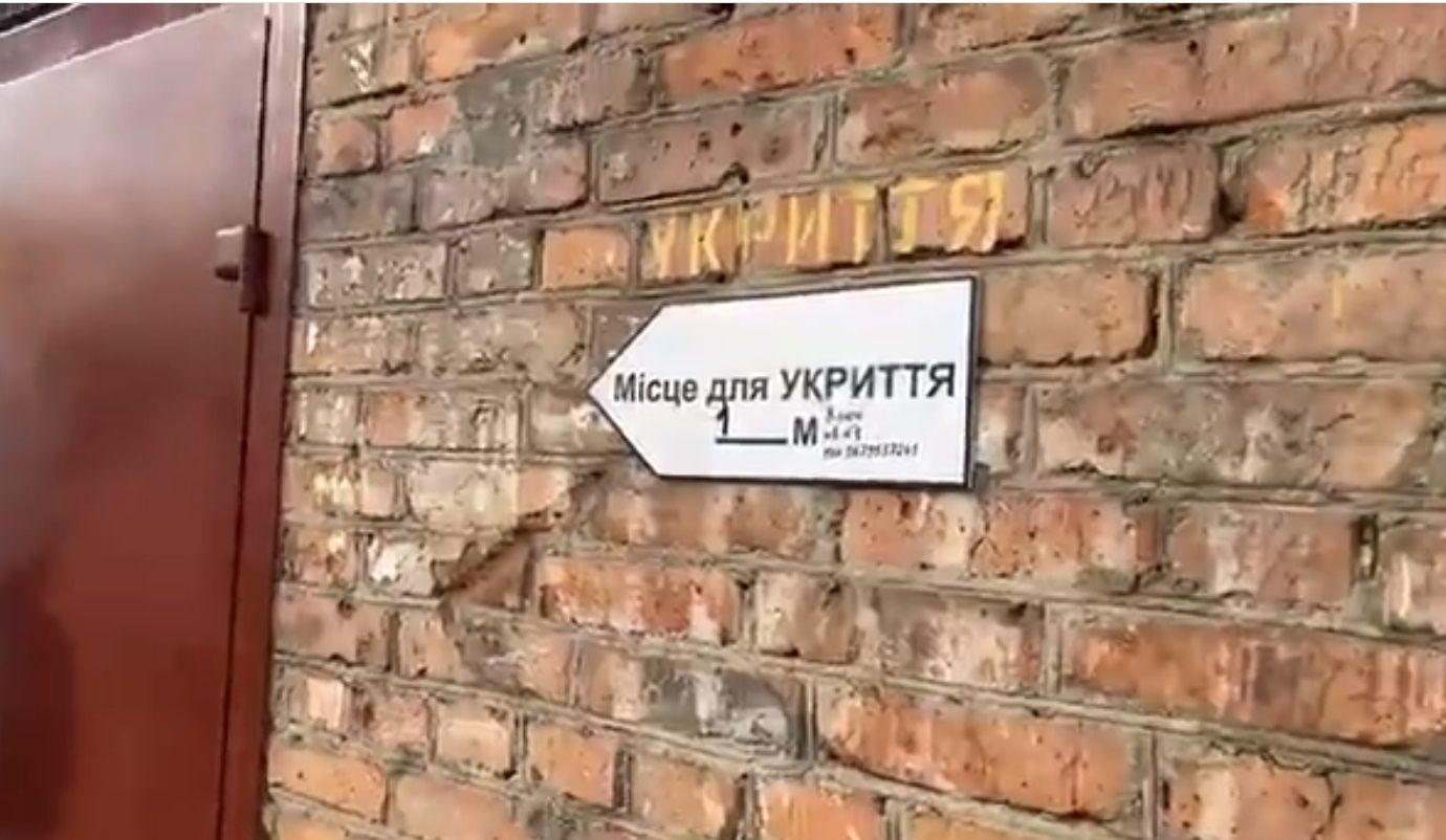 У Житомирі укриття є лише на папері? Люди під час тривоги не знають, куди ховатися. ВІДЕО