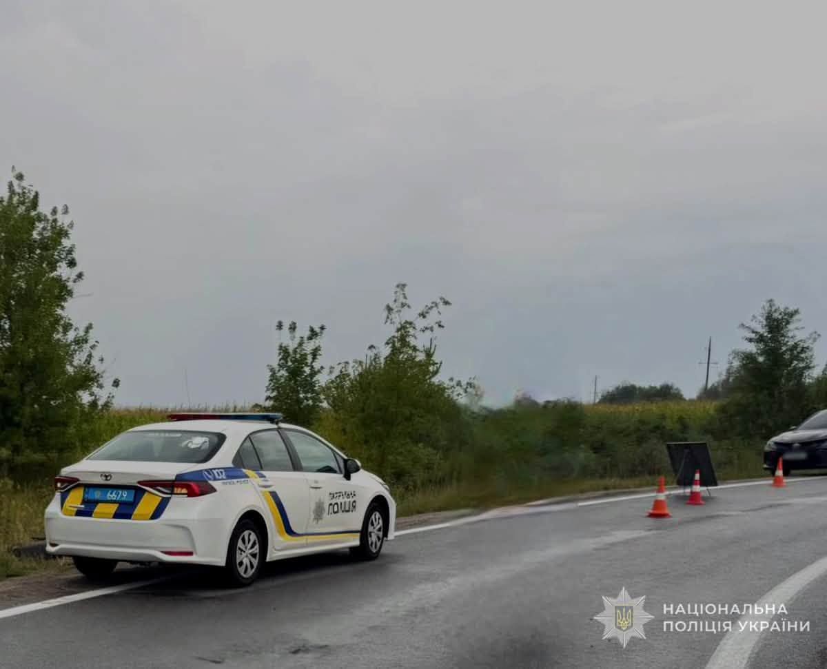 Неподалік Станишівки затримали водія мотоцикла за ДТП у стані сп’яніння