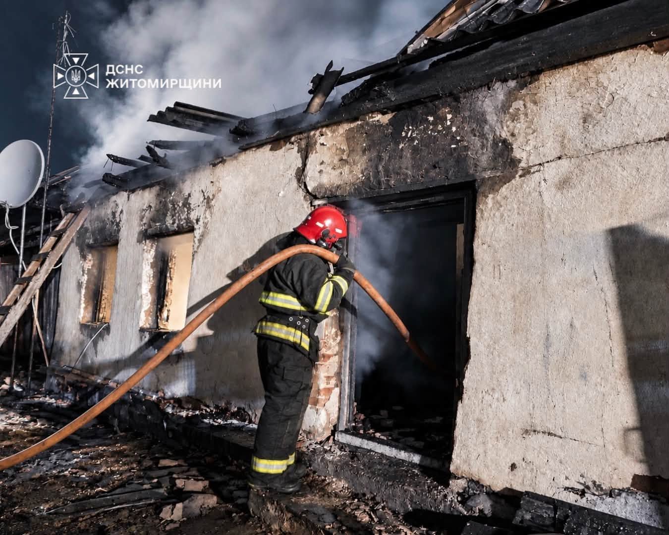 Необережність під час куріння ціною життя: у Вишевичах під час пожежі виявили тіло чоловіка
