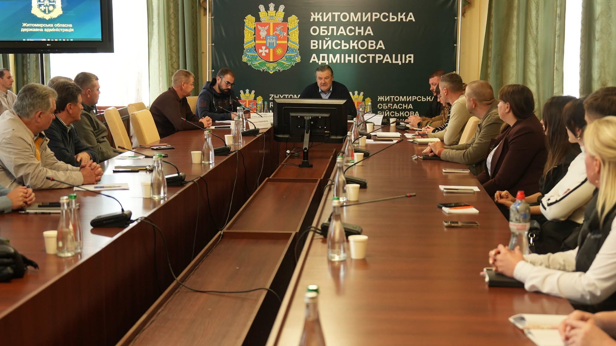 У Житомирській ОВА відбулася розширена нарада з представниками мереж АЗС Житомирщини щодо забезпечення безпеки
