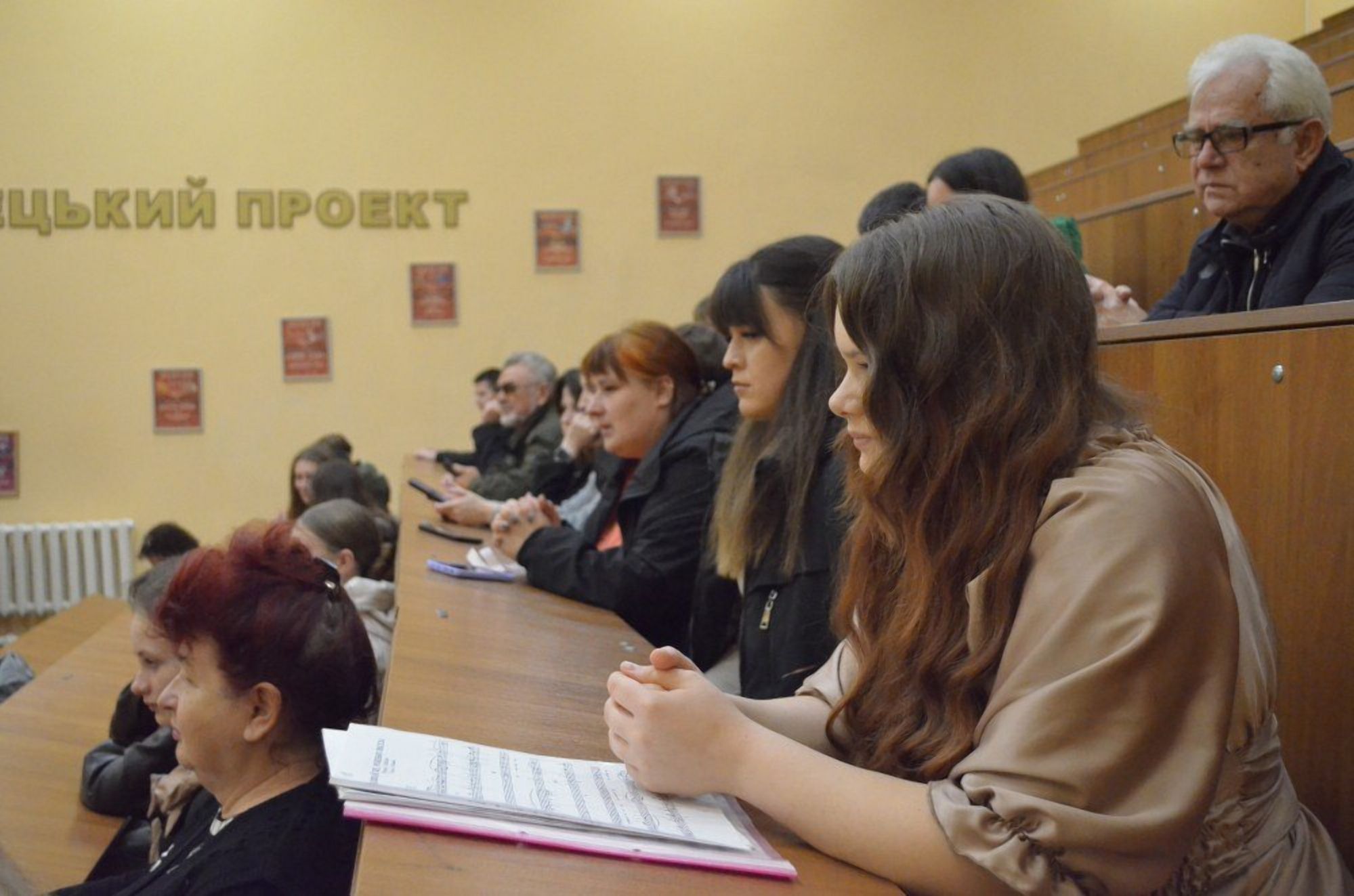 Студенти ЖДУ імені Івана Франка презентували власні таланти під час Вечора музики і театру